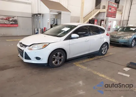 2014 Ford Focus Se z USA, uszkodzony, nr VIN 1FADP3K23EL118956